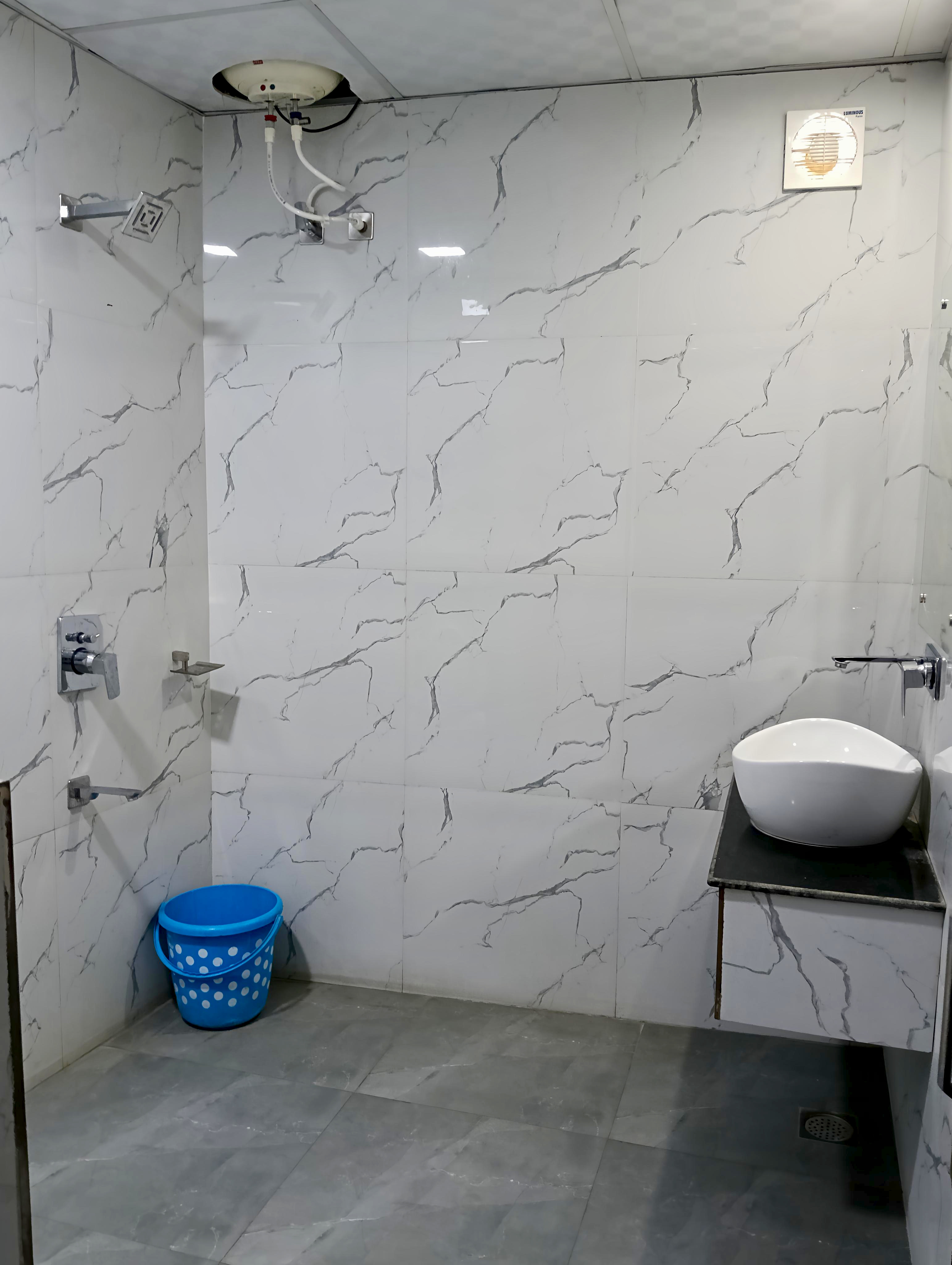 AC Super Deluxe Amenities